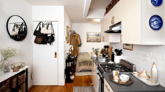 Transforming Entryways: Unique Storage Ideas for Kids' Spaces