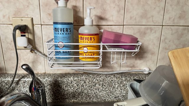 Transform Your Kitchen with a Flexible No-Drill Storage Solution
