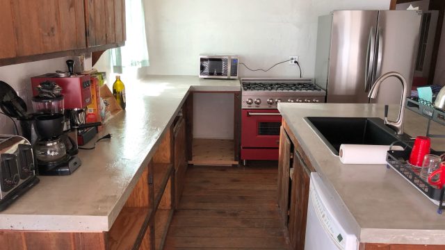 Transforming Kitchens: The Rise of Green Cabinets in Modern Design