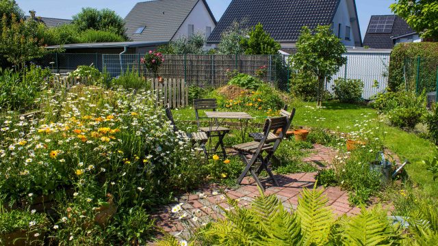Transform Your Outdoor Space: Cozy Reading Nooks for Kids