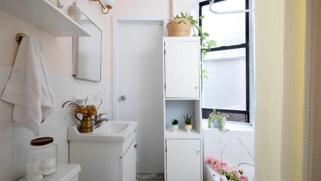 Transform Your Small Bathroom with Affordable Storage Solutions