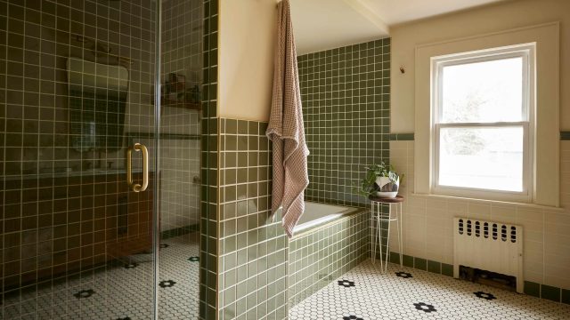 Transform Your Bathroom with Adorable Vintage Storage Solutions