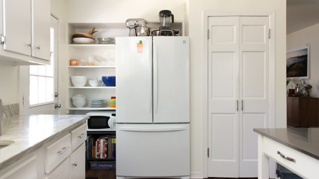 Transform Your Fridge: Essential Tips for an Organized Kitchen Today