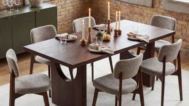 Effortless Hosting: Create Memorable Dinner Parties Without Stress