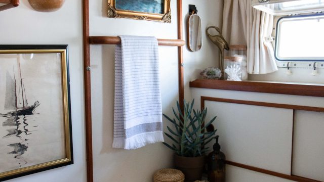 Discover the Versatile Metal Rack Revolutionizing Space in Your Home
