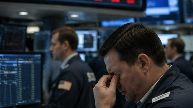Global Markets Tumble as Tech Sector Faces Significant Sell-Off