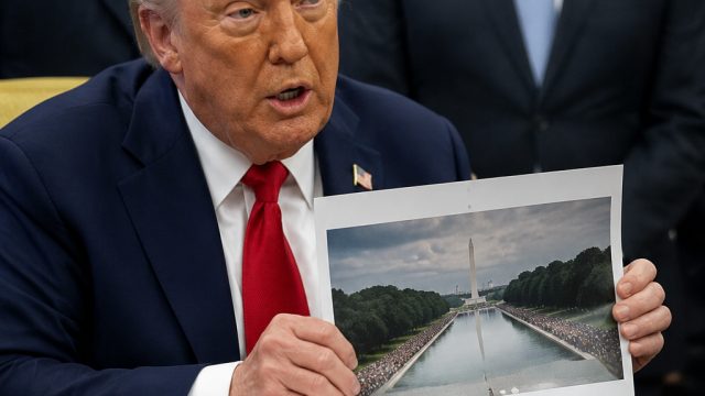 Donald Trump Plans to Present Evidence in Reflecting Pool Case